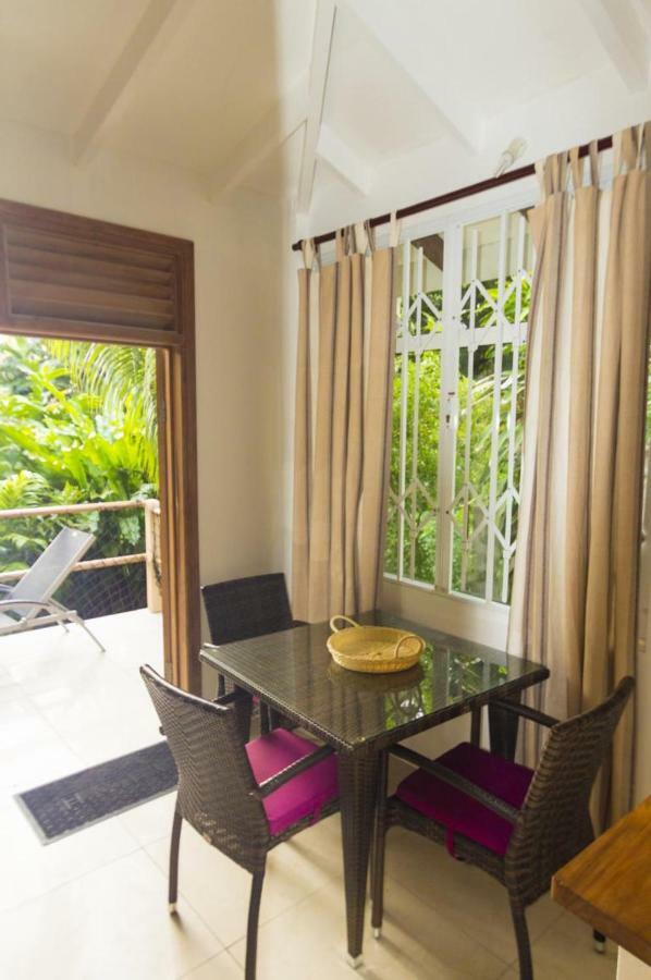 La Batie Selfcatering Apartment Beau Vallon  Exterior photo