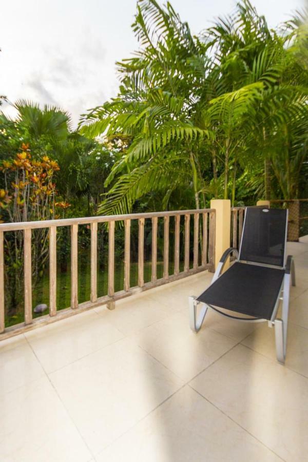 La Batie Selfcatering Apartment Beau Vallon  Exterior photo